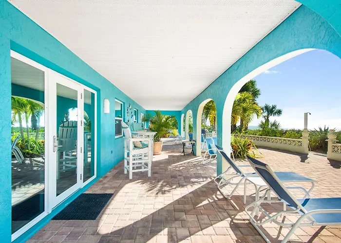 Escape Coastal Resort On Casey Key