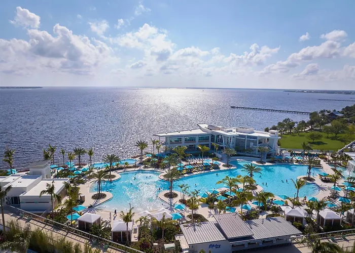 Sunseeker Resort Florida Gulf Coast, Curio Collection Hilton